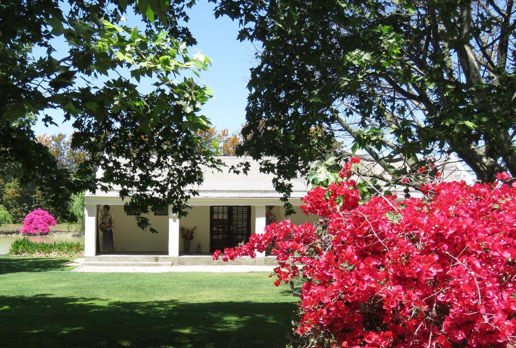 Broadlands Country House Kirkwood Exterior photo