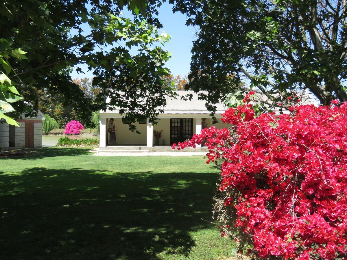 Broadlands Country House Kirkwood Exterior photo